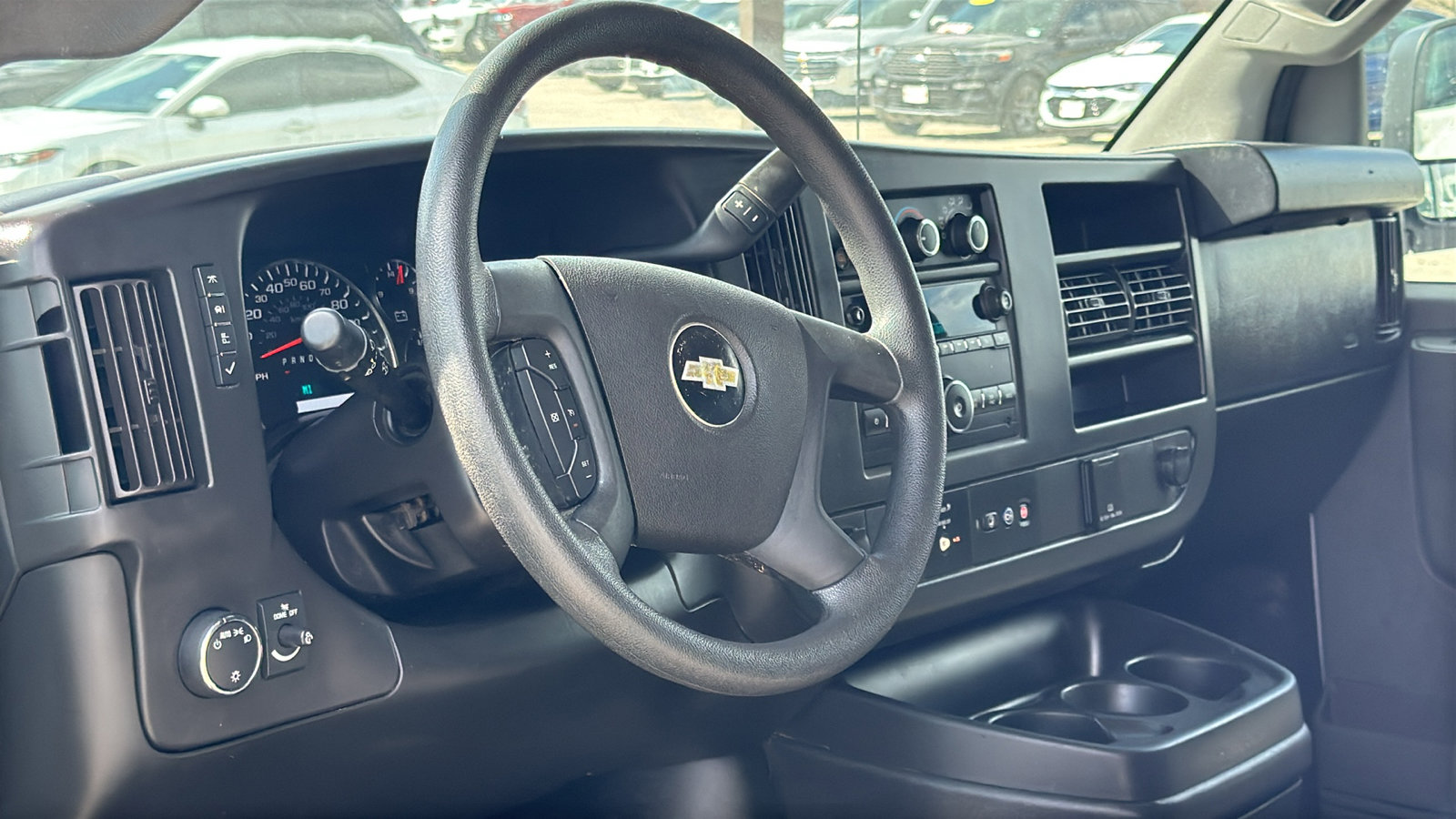 Used 2018 Chevrolet Express 3500 LT w/ LT Preferred Equipment Group image 10