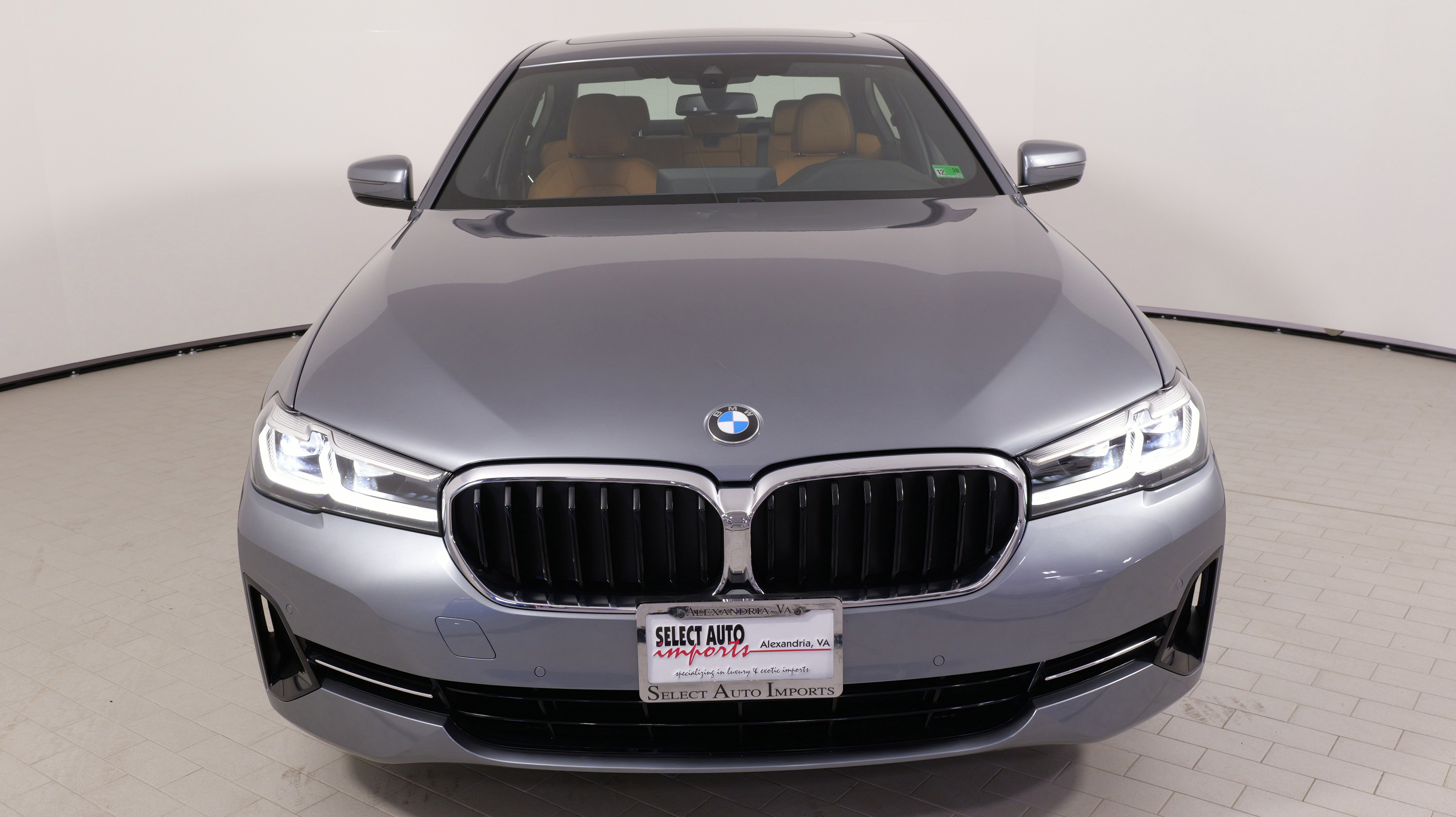 Used 2022 BMW 530i xDrive w/ Convenience Package image 5
