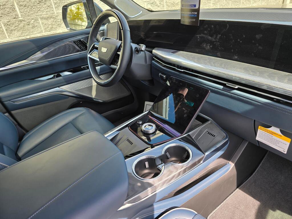 New 2025 Cadillac Escalade IQ Sport 2 AWD/4WD image 19