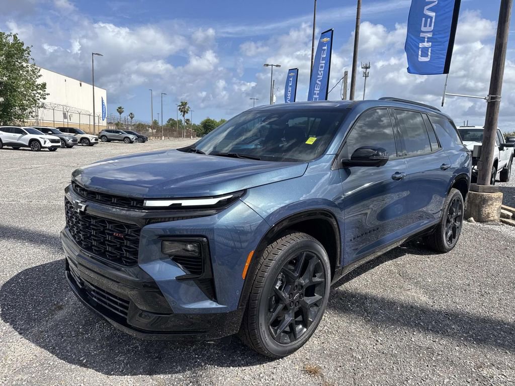New 2026 Chevrolet Traverse RS FWD image 3