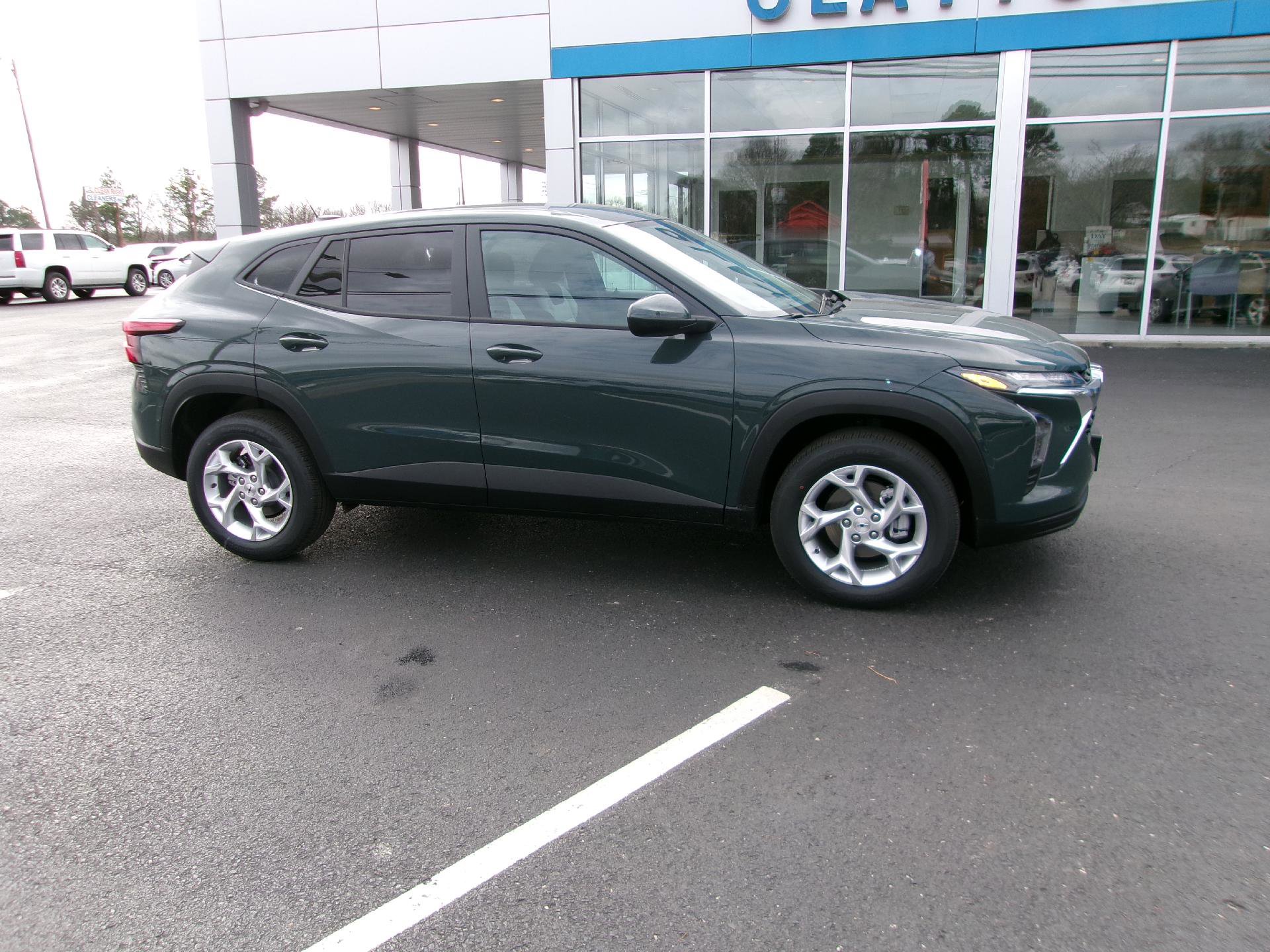 New 2026 Chevrolet Trax LS w/ LS Convenience Package