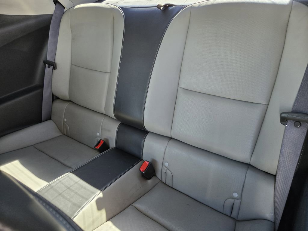 Used 2011 Chevrolet Camaro SS image 18