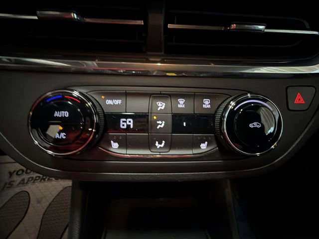 Certified 2024 Buick Envista Preferred w/ Convenience I Package image 19