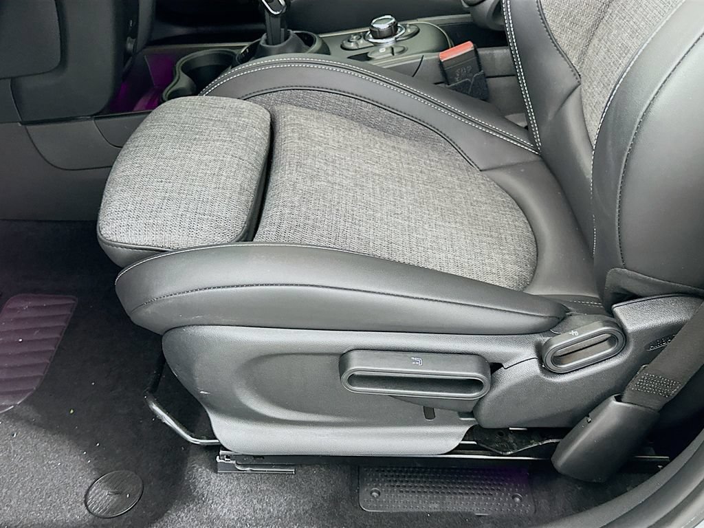 Certified 2024 MINI Cooper Countryman S FWD image 20