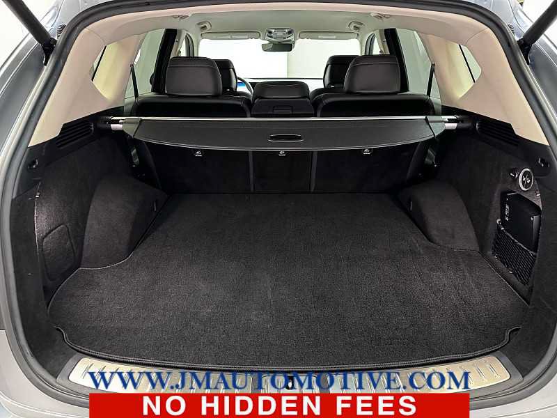 Used 2025 Genesis GV80 2.5T Standard AWD/4WD image 16