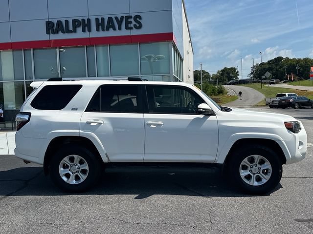 Used 2019 Toyota 4Runner SR5 Premium AWD/4WD image 2