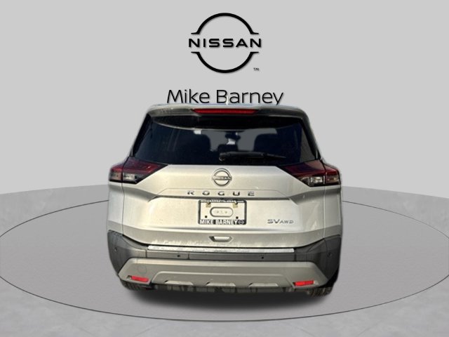 Used 2023 Nissan Rogue SV AWD/4WD image 3