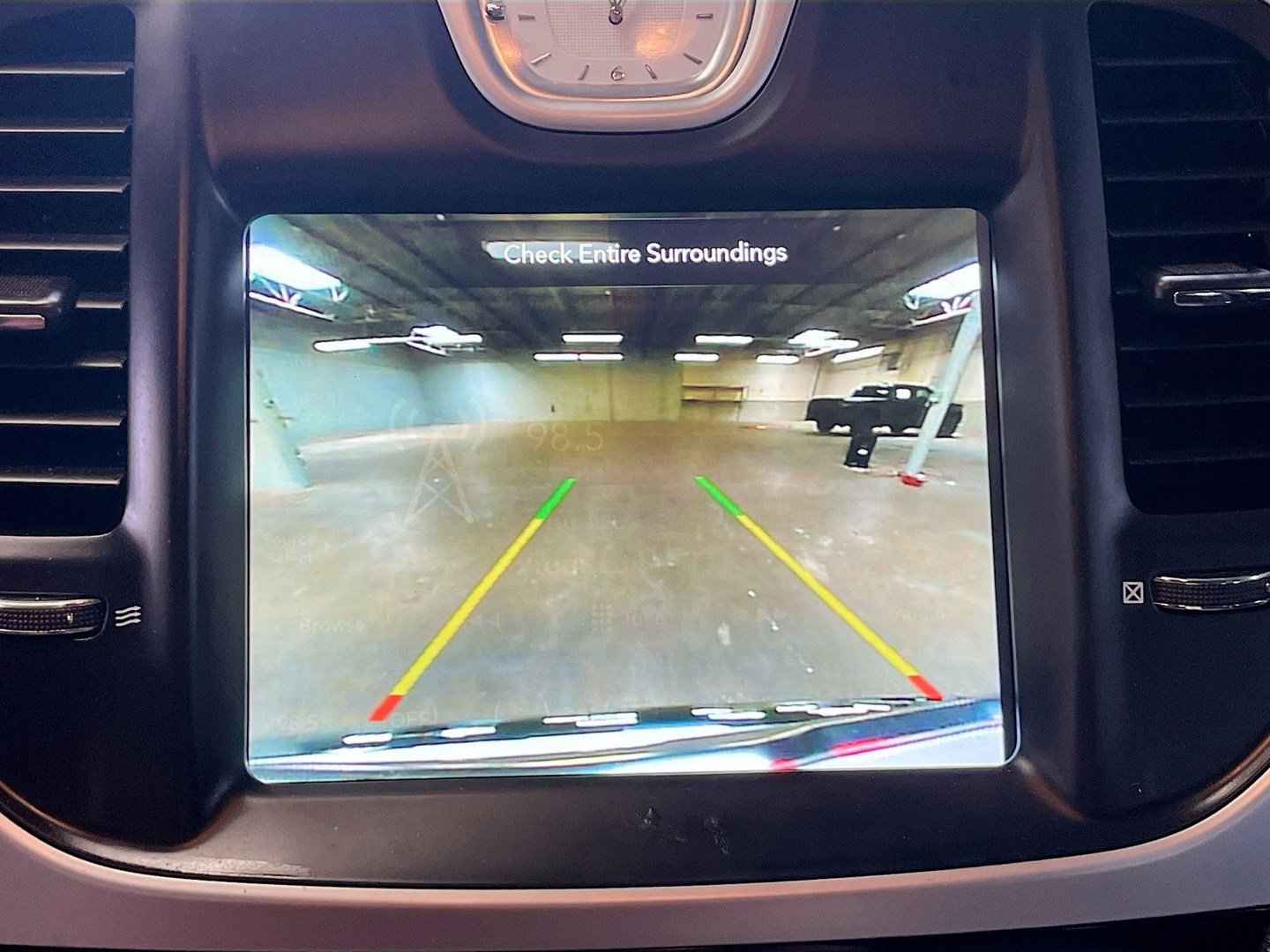 Used 2023 Chrysler 300 Touring RWD image 13