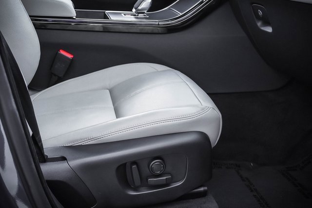 Used 2024 Land Rover Range Rover Velar Dynamic SE image 24