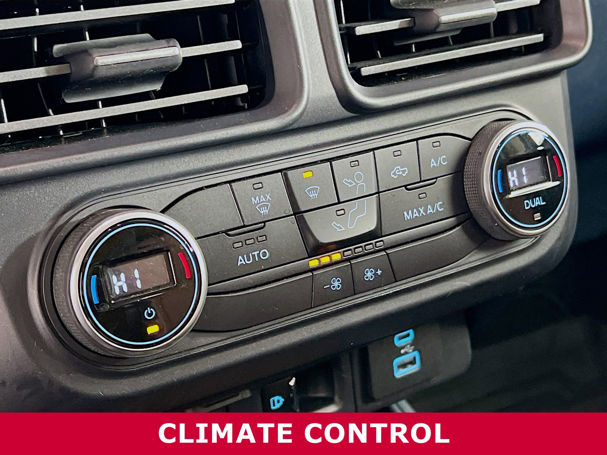 Used 2022 Ford Maverick Lariat image 10