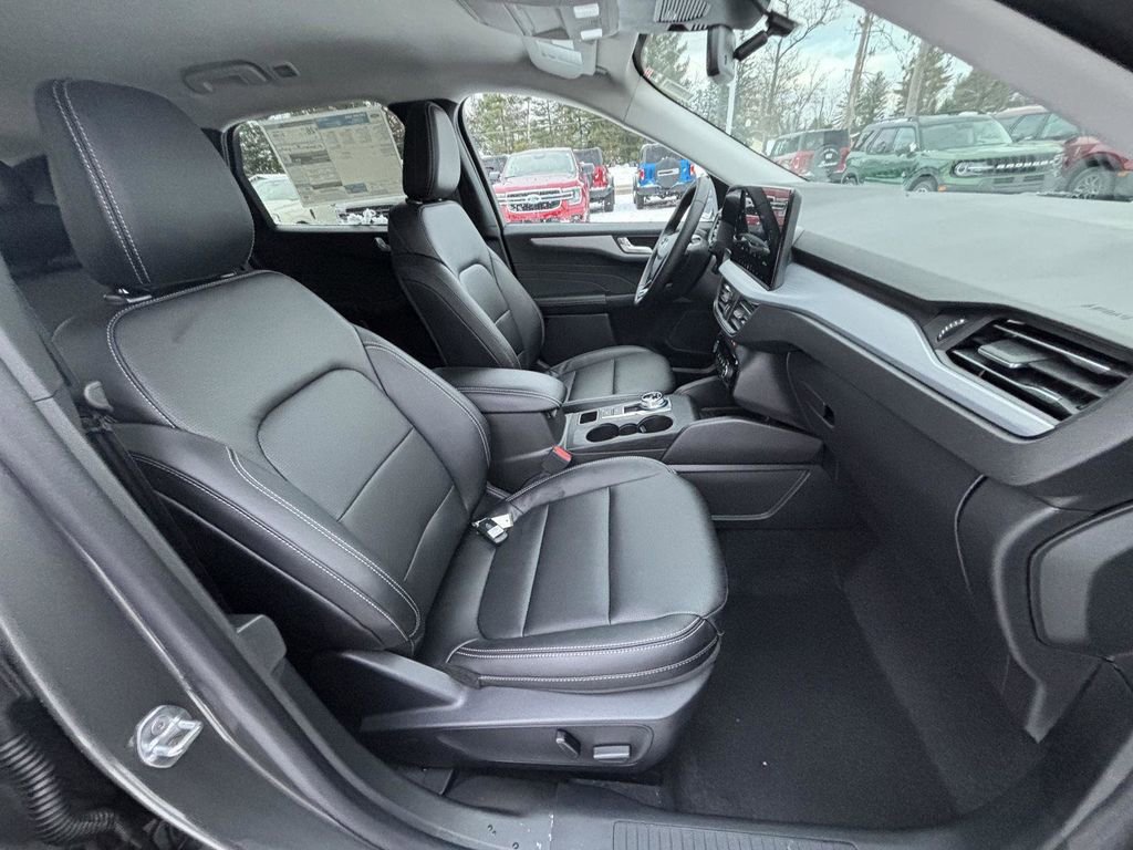 New 2026 Ford Escape Platinum w/ Equipment Group 601A image 19