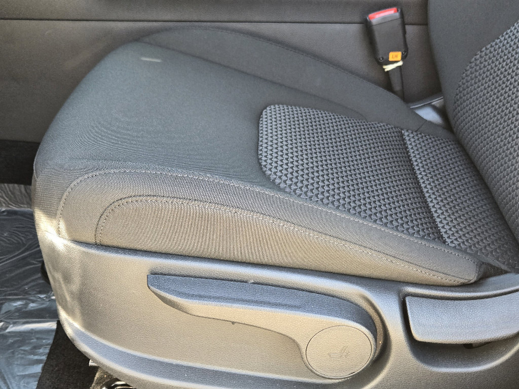 New 2026 Kia Sportage LX image 17