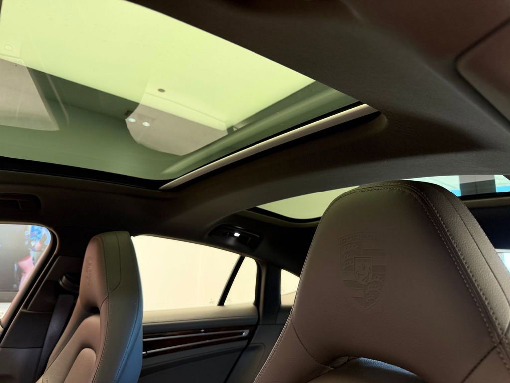 Used 2022 Porsche Panamera 4 AWD/4WD image 20