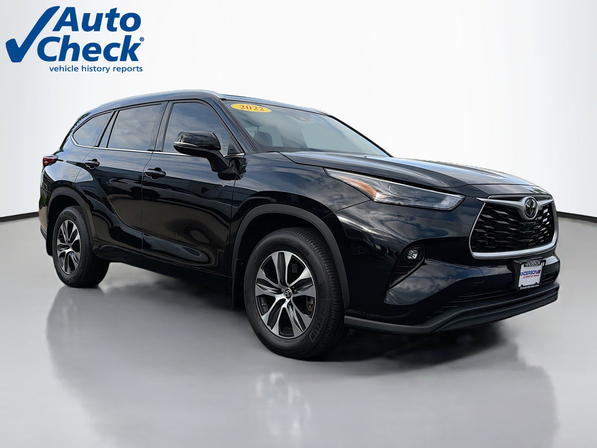 Used 2022 Toyota Highlander XLE