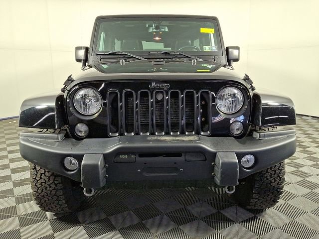 Used 2016 Jeep Wrangler Unlimited Sahara image 4