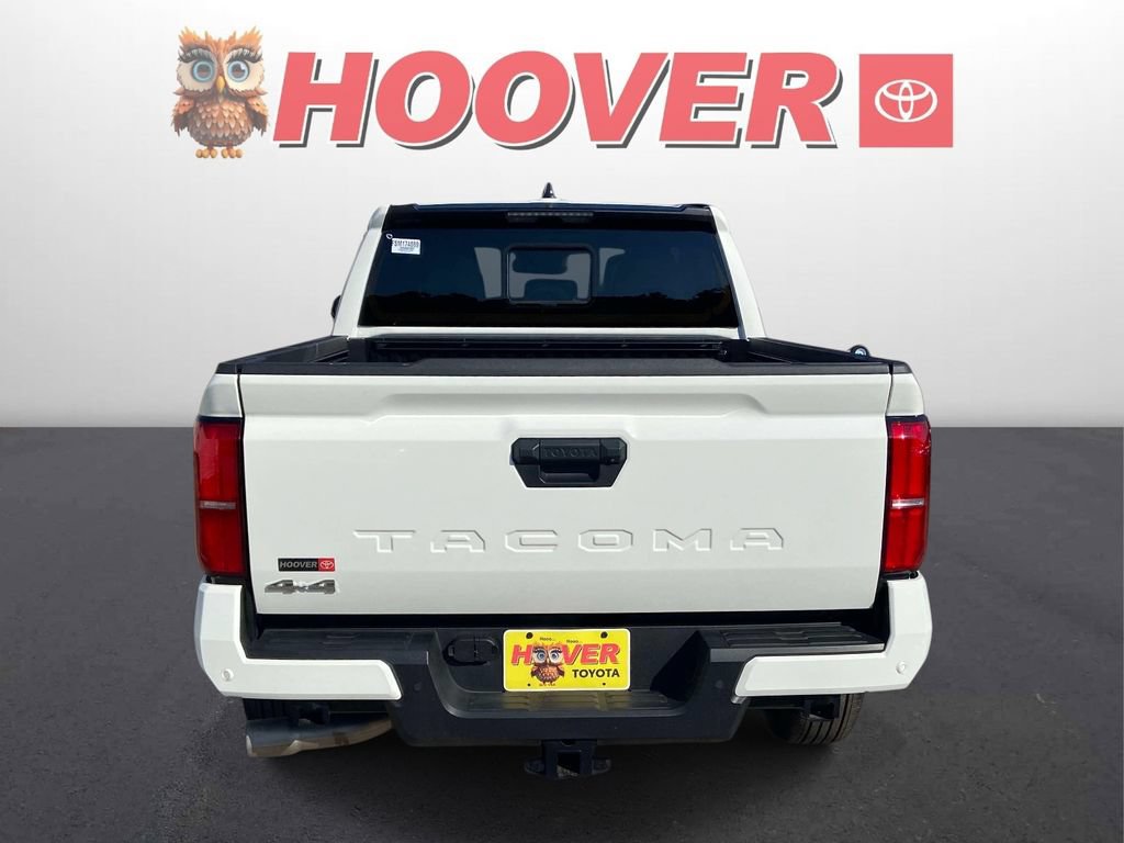 Used 2025 Toyota Tacoma SR5 AWD/4WD image 3