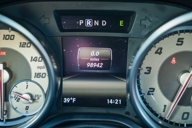 Used 2016 Mercedes-Benz SLK 300 image 39