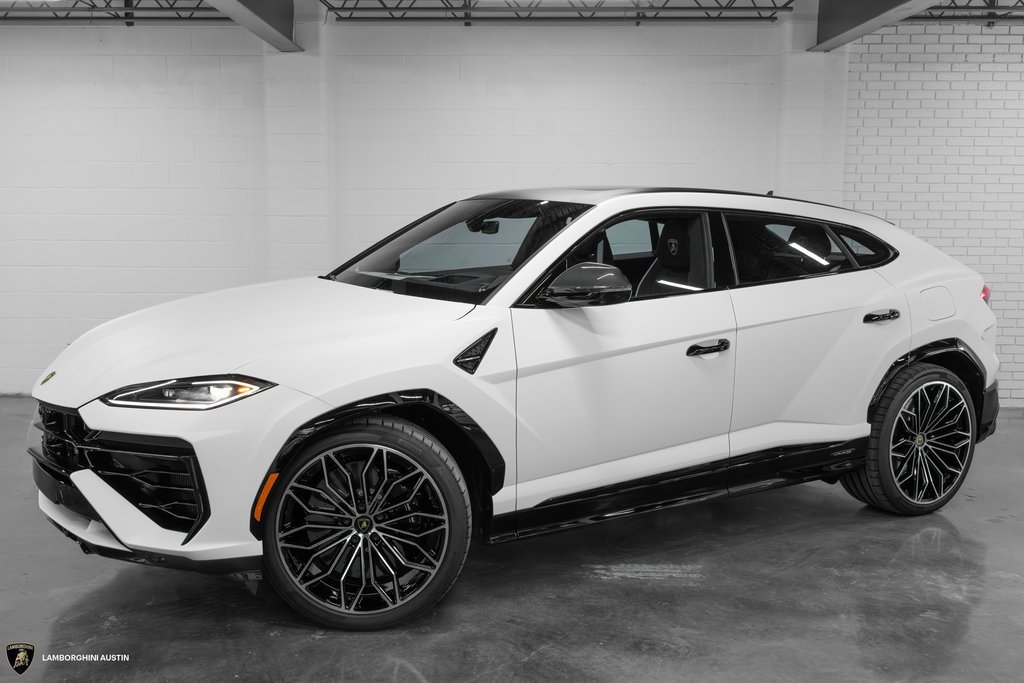 Used 2025 Lamborghini Urus SE image 5