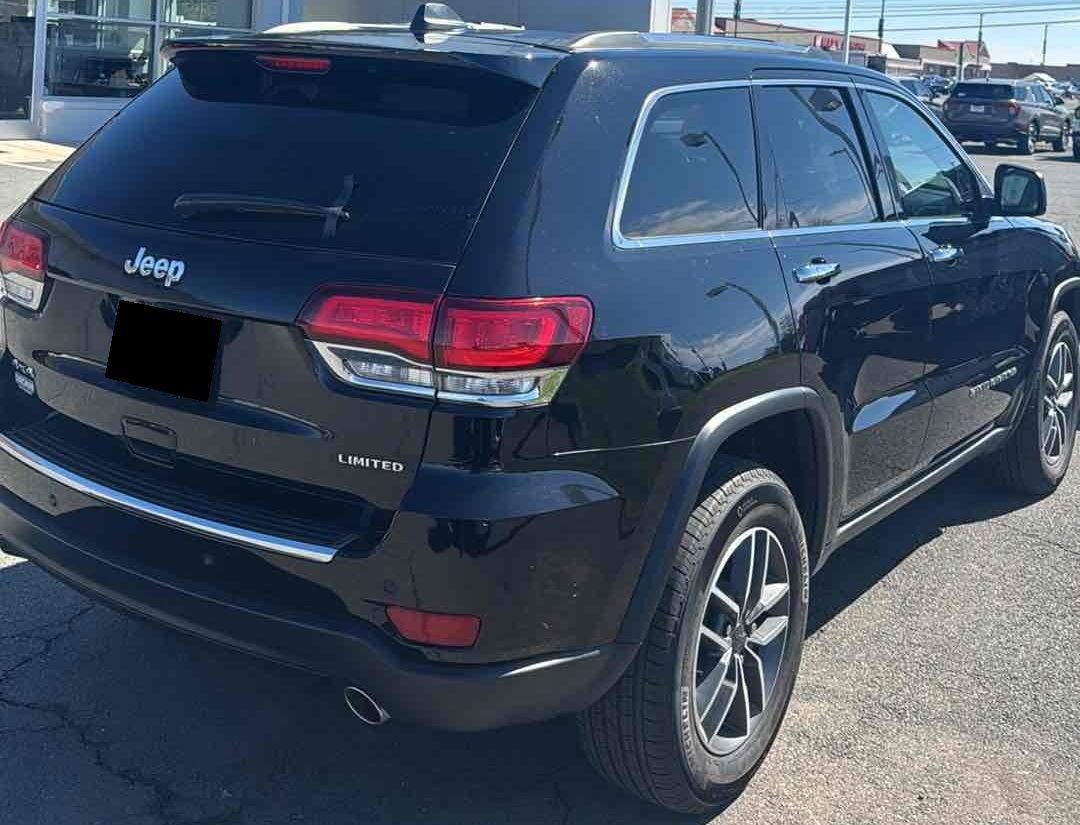 Used 2020 Jeep Grand Cherokee Limited w/ Luxury Group II image 7