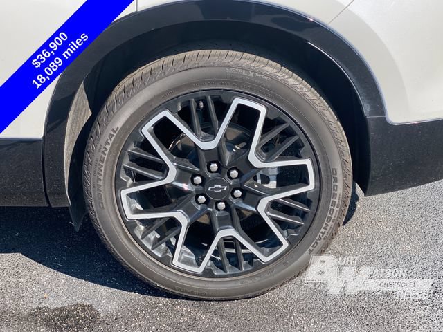 Used 2024 Chevrolet Blazer RS w/ Driver Confidence II Package AWD/4WD image 18