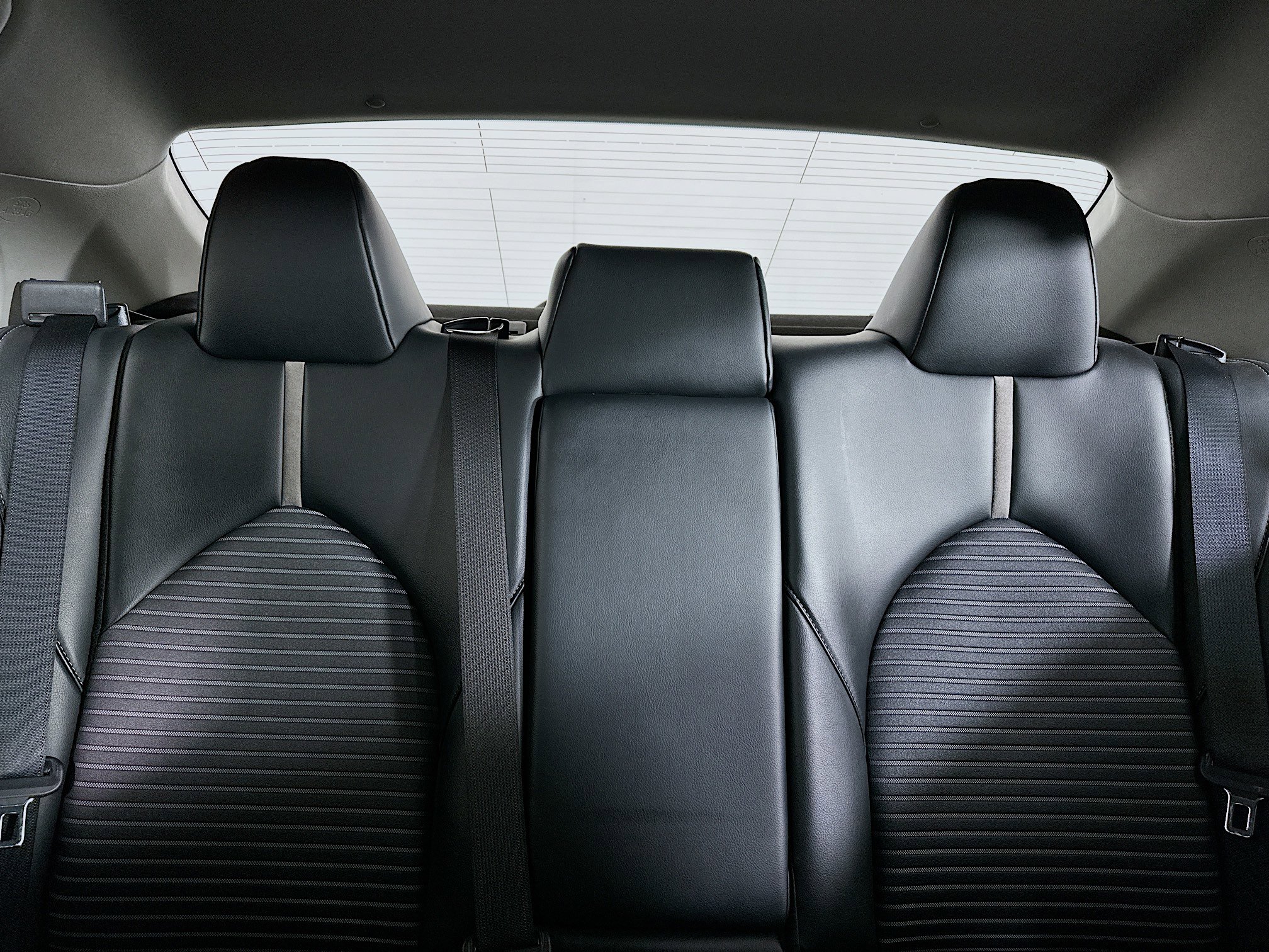 Used 2024 Toyota Camry SE image 29