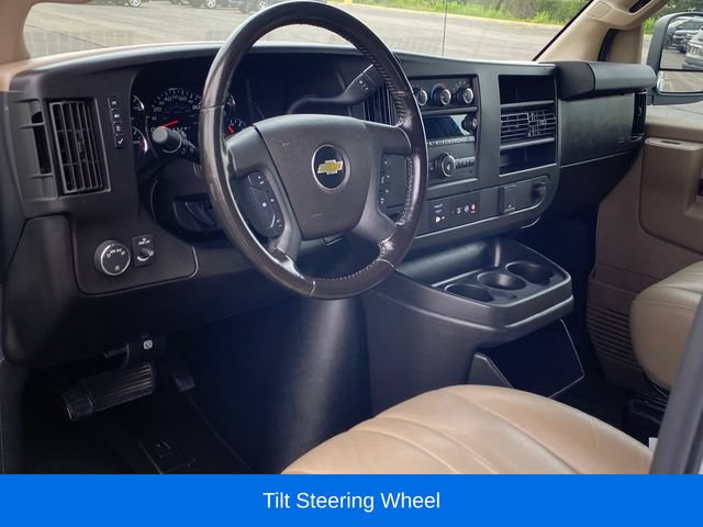 Used 2021 Chevrolet Express 2500 w/ Driver Convenience Package RWD image 6