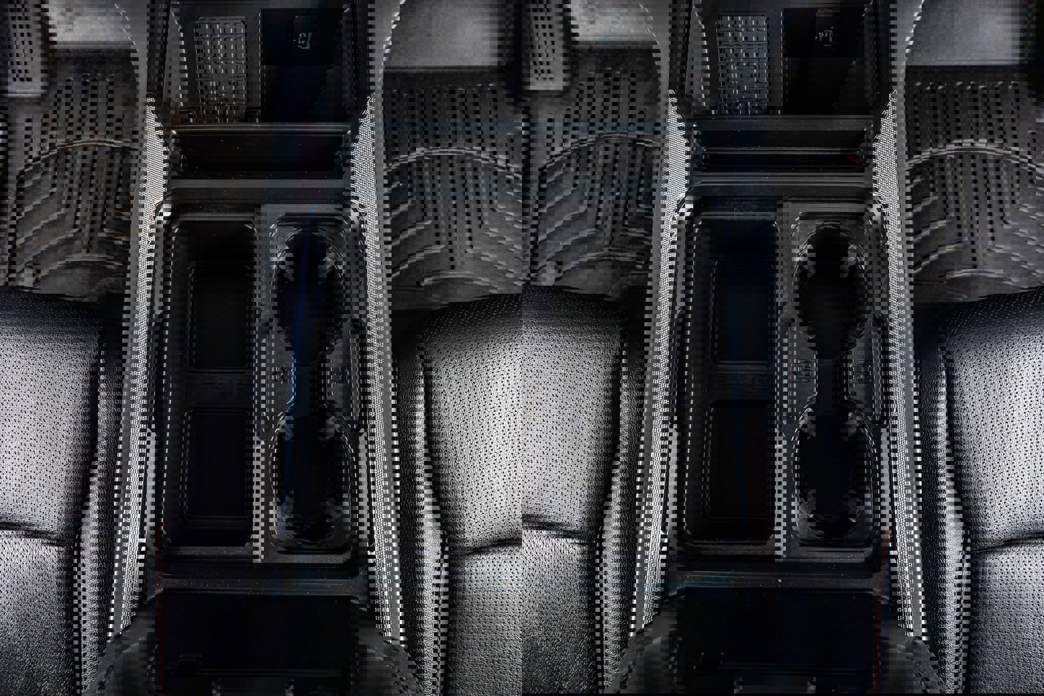 Used 2023 Ford F450 Lariat w/ Lariat Ultimate Package image 28