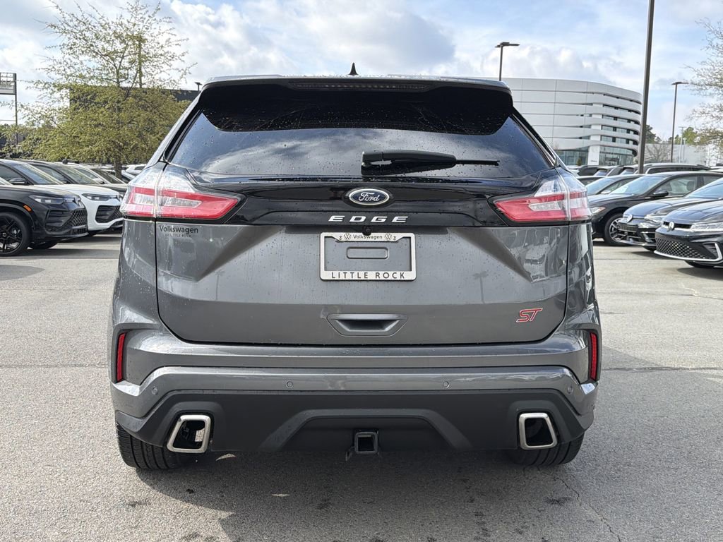 Used 2022 Ford Edge ST image 4