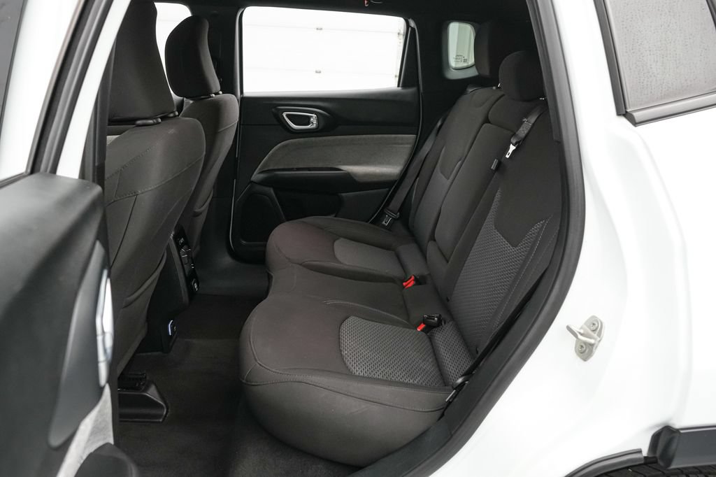 Used 2023 Jeep Compass Sport AWD/4WD image 18