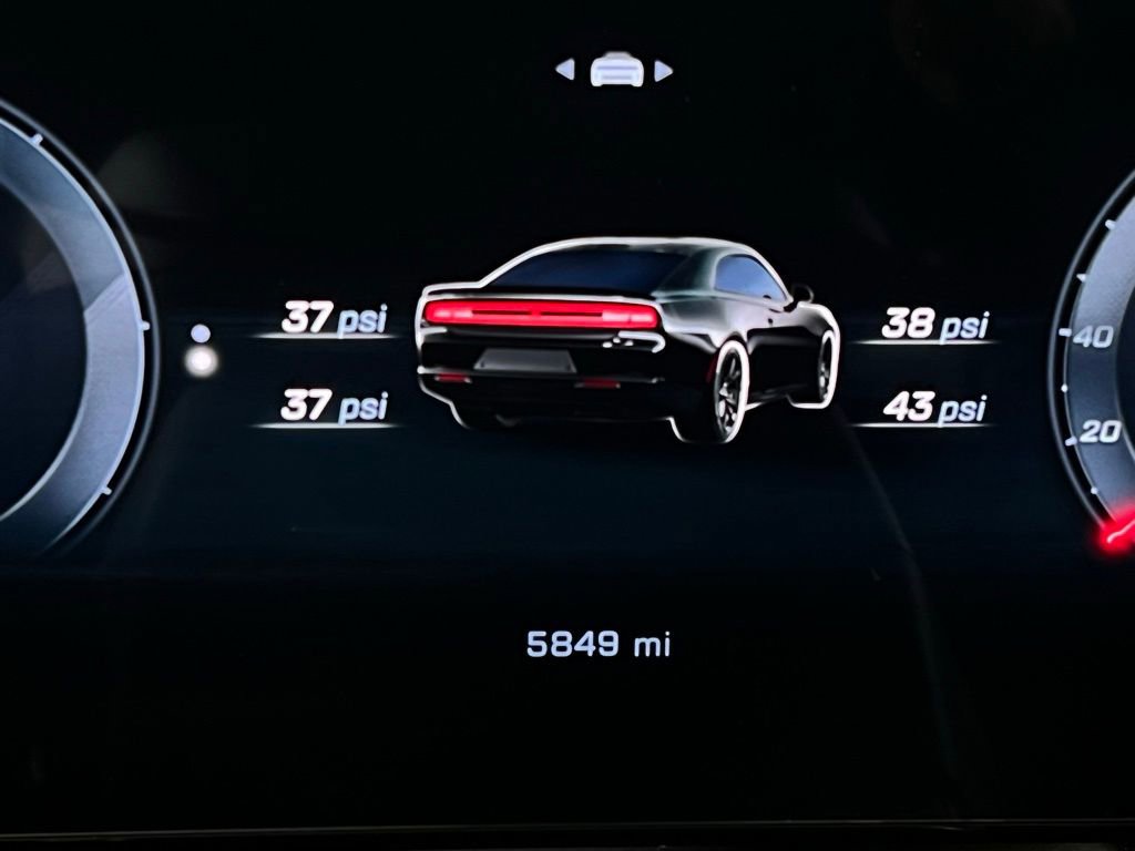 Used 2024 Dodge Charger R/T w/ Plus Group image 18