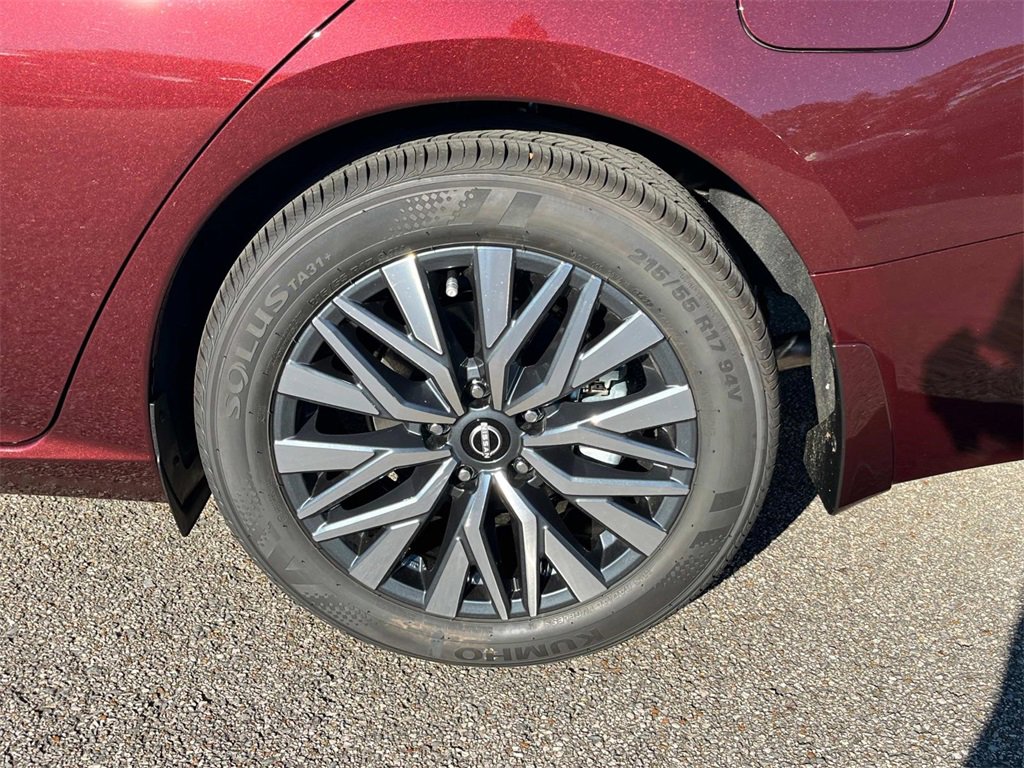 New 2025 Nissan Altima 2.5 SV w/ SV Premium Package image 12