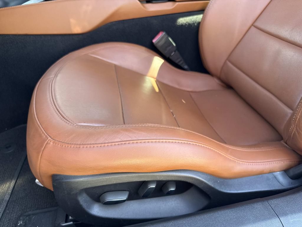 Used 2014 Chevrolet Corvette Stingray Convertible w/ 3LT Preferred Equipment Group RWD image 15