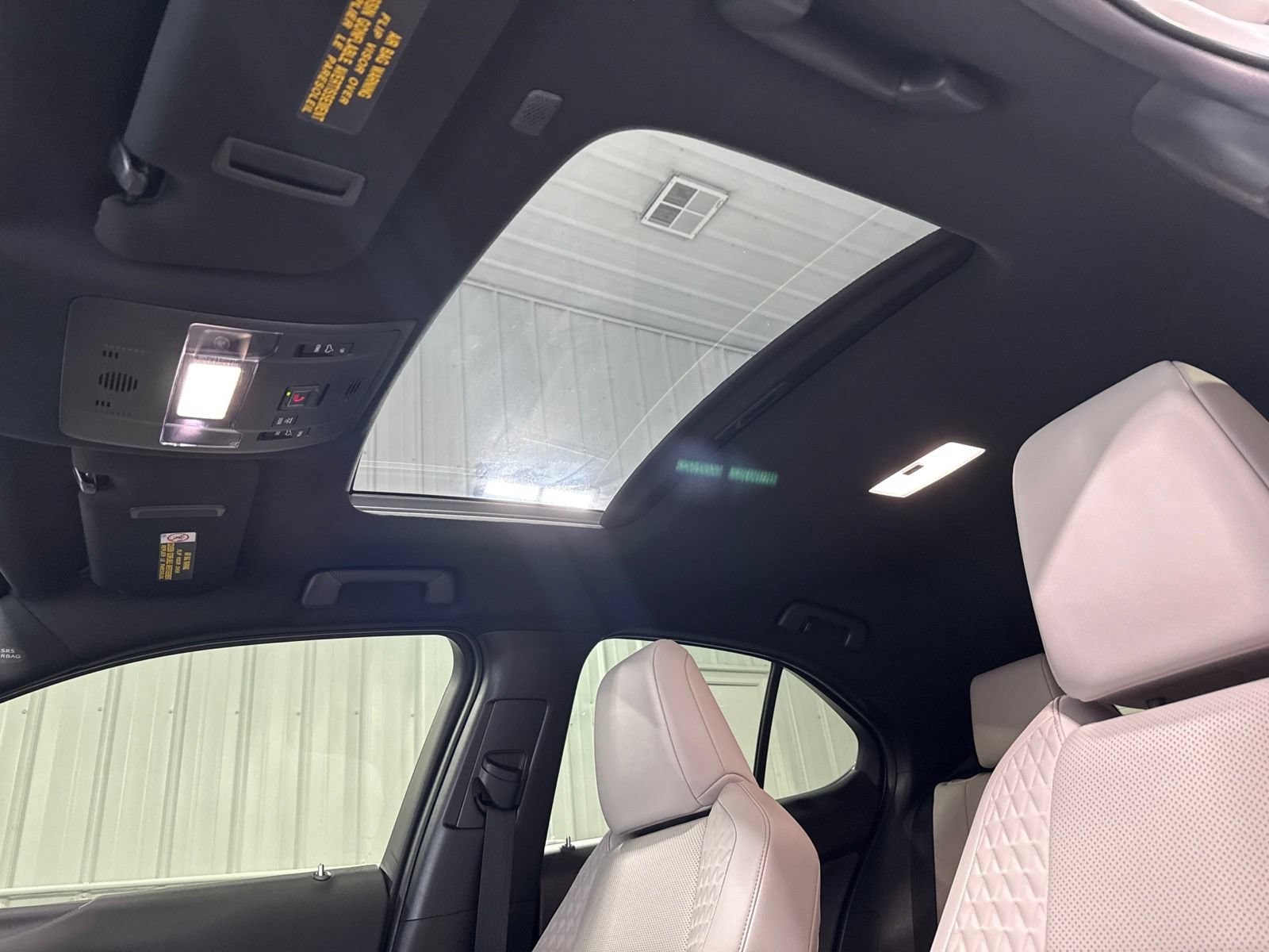 Used 2020 Lexus UX 250h w/ Premium Package AWD/4WD image 25