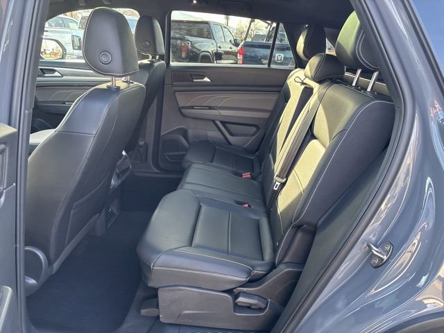Used 2023 Volkswagen Atlas Cross Sport SE w/ Panoramic Sunroof Package image 28