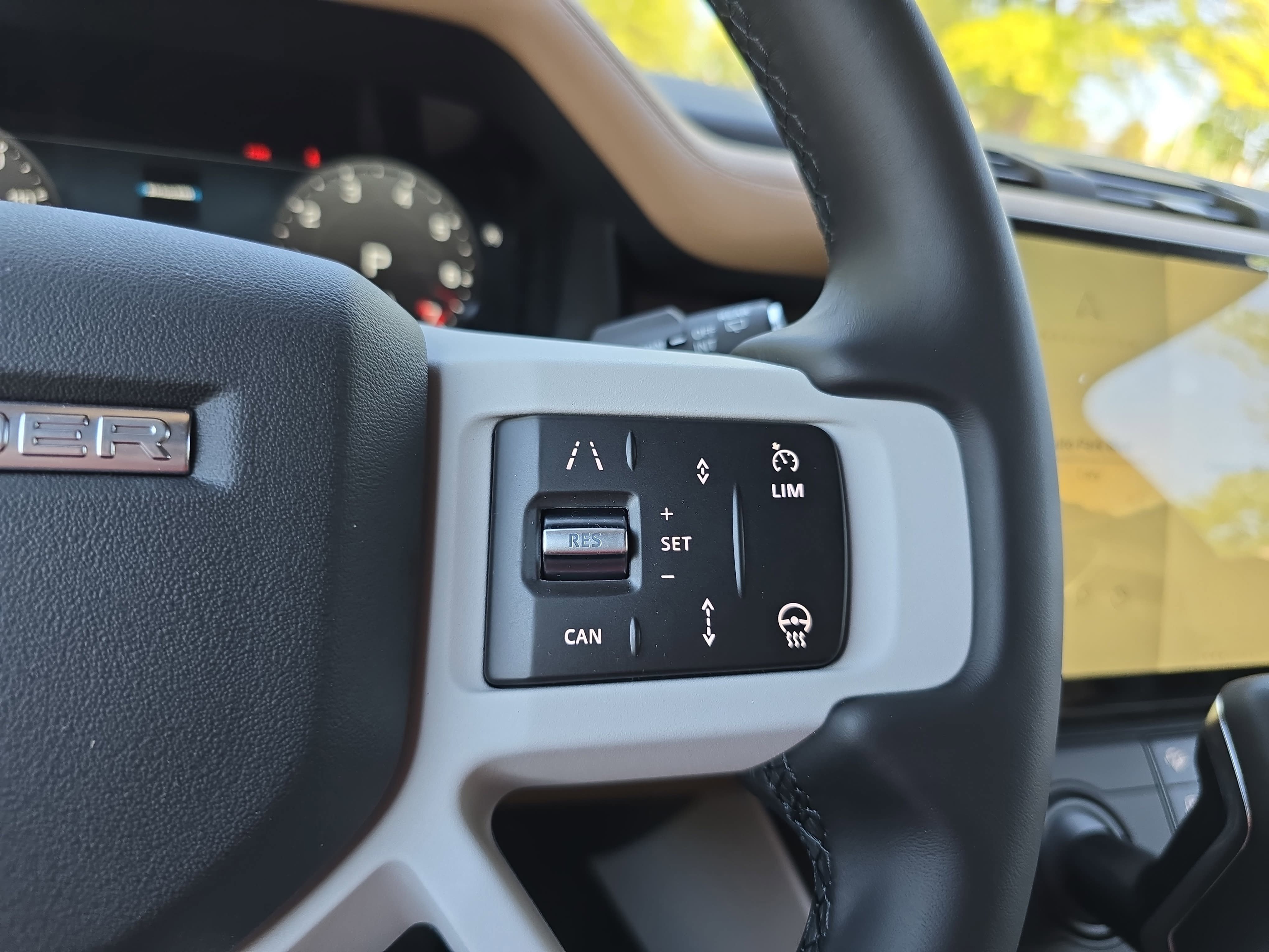 New 2026 Land Rover Defender 110 S AWD/4WD image 17