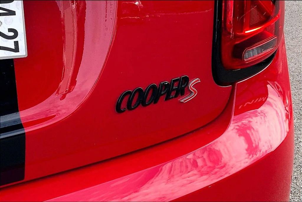 Certified 2023 MINI Cooper S image 8