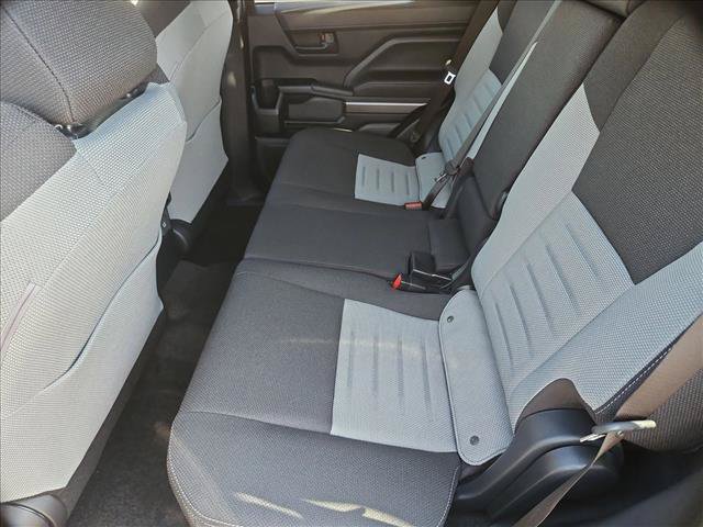 New 2026 Toyota 4Runner 4WD image 15
