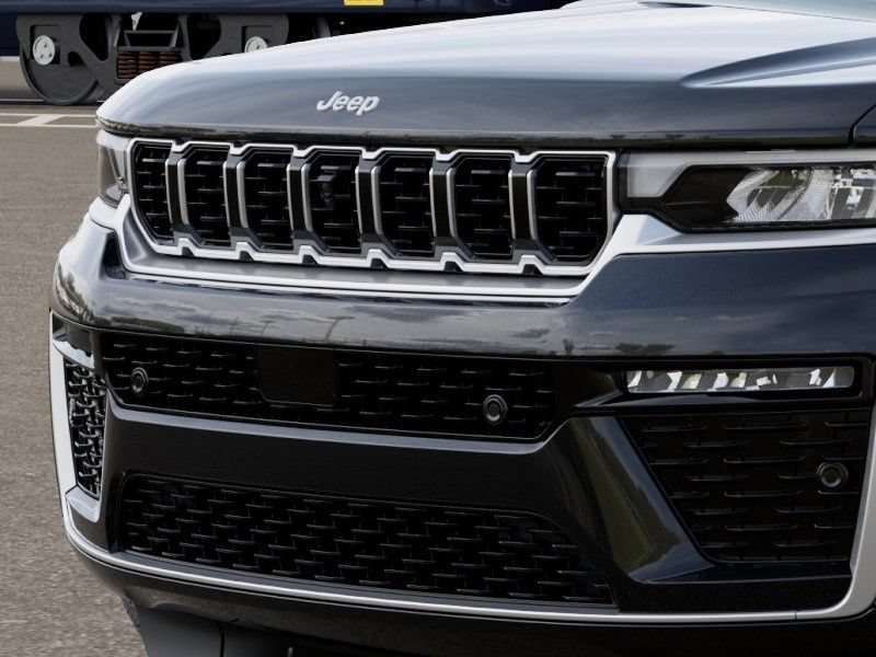 New 2026 Jeep Grand Cherokee L Summit w/ Advanced Protech Group IV AWD/4WD image 12