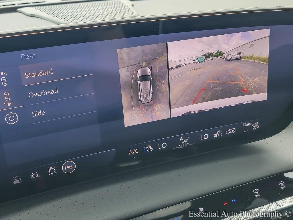 Used 2025 Buick Enclave Avenir w/ Super Cruise Package image 17