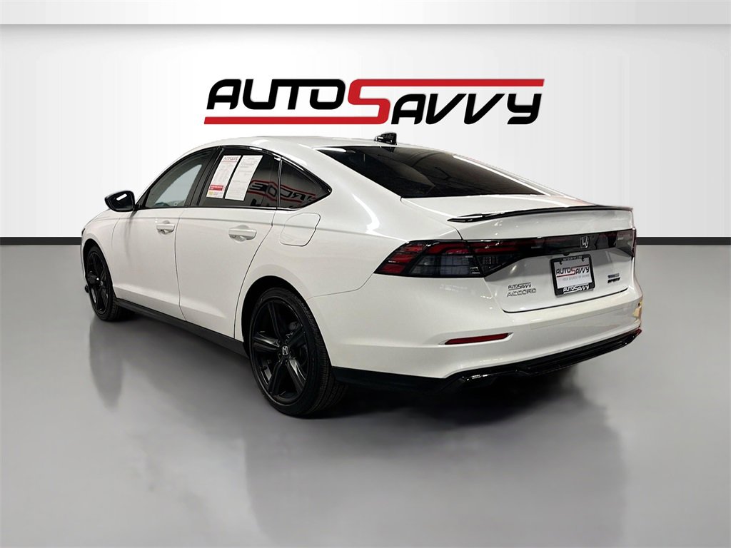 Used 2025 Honda Accord Sport image 5