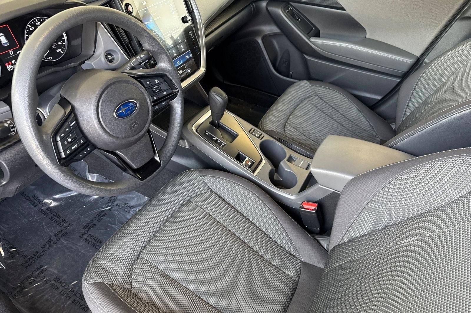 Used 2024 Subaru Crosstrek 2.0i Premium image 4