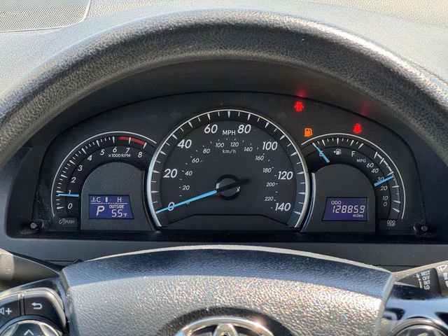 Used 2012 Toyota Camry LE image 26