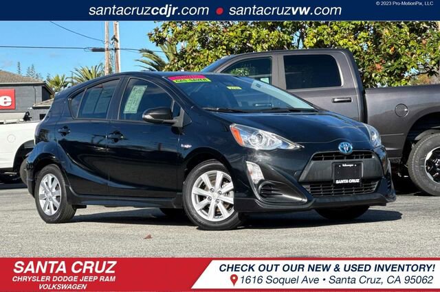 Used 2017 Toyota Prius C Two image 1