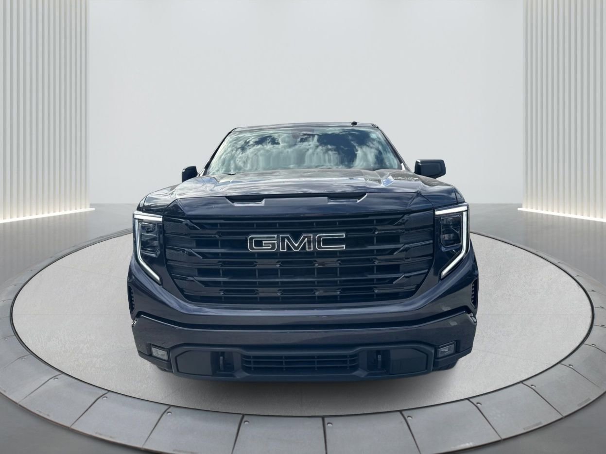 Used 2024 GMC Sierra 1500 Elevation video 2