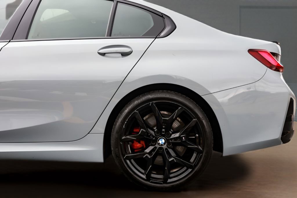 Used 2025 BMW M340i xDrive w/ Shadowloine Package image 5