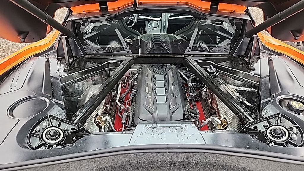 Used 2023 Chevrolet Corvette Stingray Preferred Cpe w/ Z51 Performance Package RWD image 9
