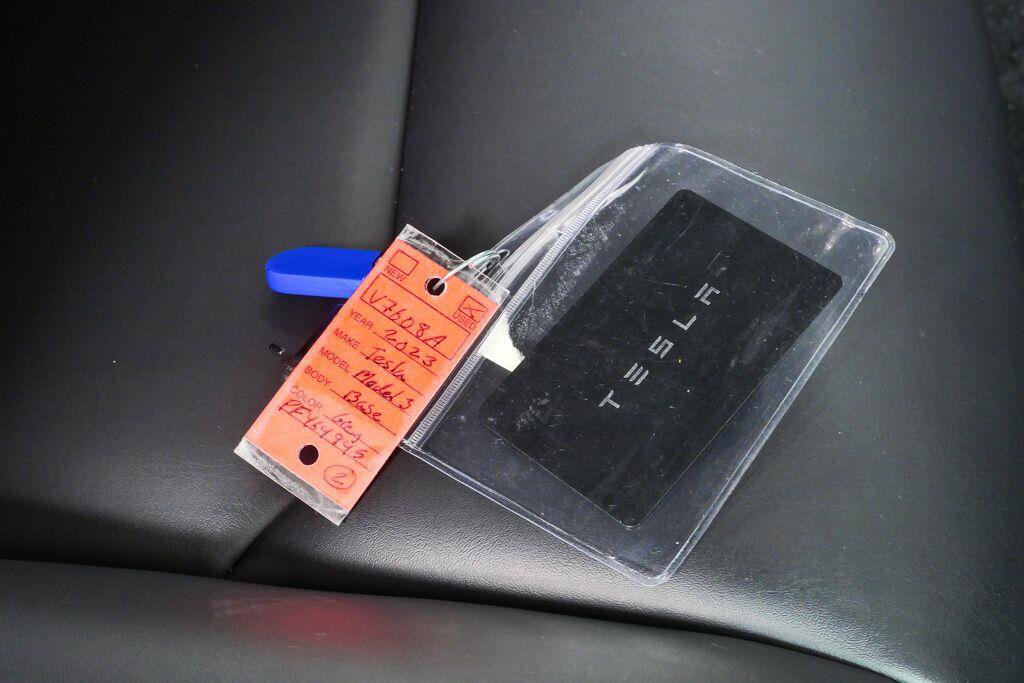 Used 2023 Tesla Model 3 Standard Range RWD image 36