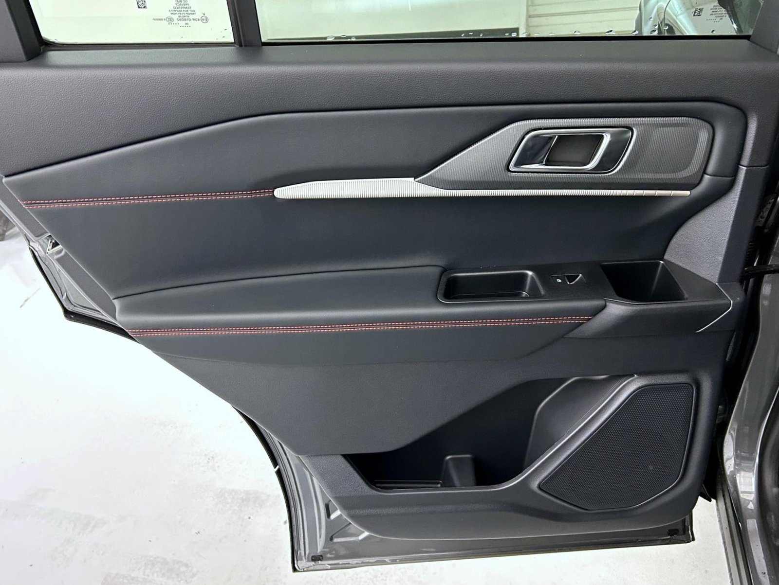 New 2027 Ford Explorer ST-Line AWD/4WD image 22