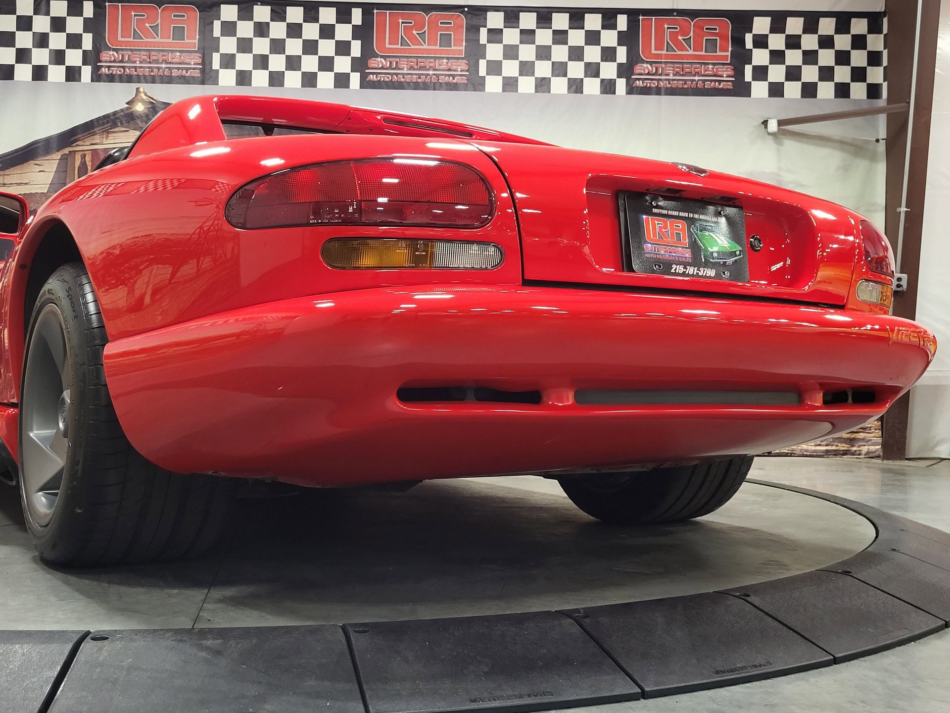 Used 1994 Dodge Viper RT/10 image 10