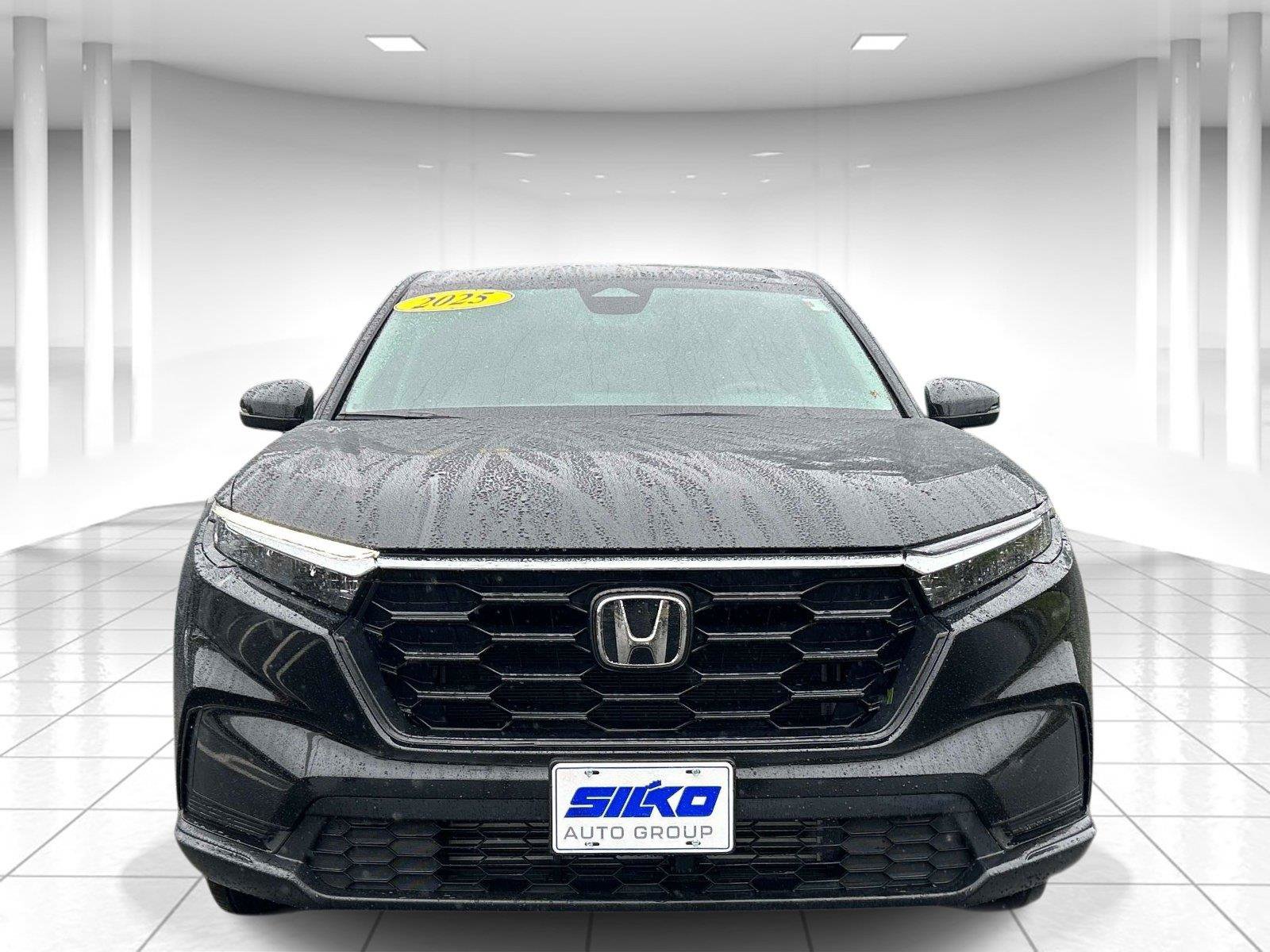 Used 2025 Honda CR-V LX image 9